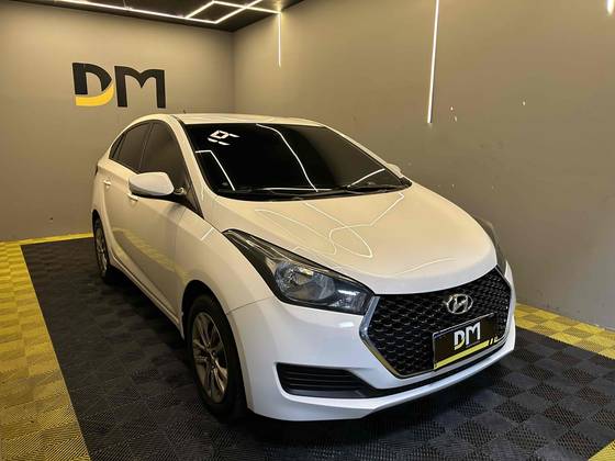 HYUNDAI HB20S 1.0 COMFORT PLUS 12V FLEX 4P MANUAL